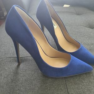 Blue Pumps